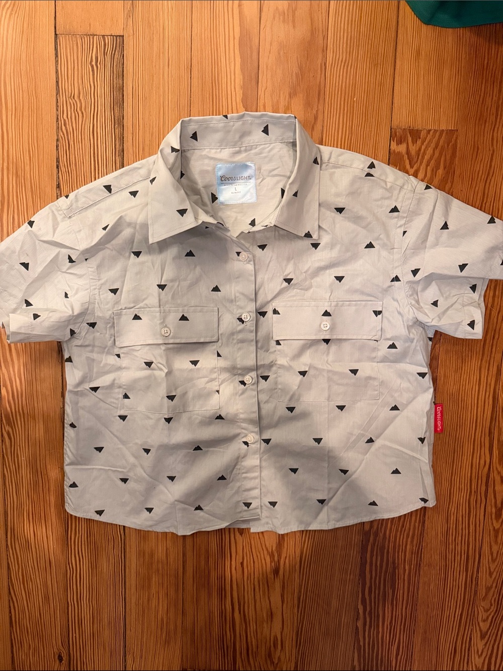 Coors Light Cropped Short-Sleeve Button-Down Shirt